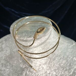 NWT Women's Golden Snake  Upper Arm Cuff Bracelet